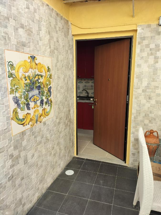 Dimora Di Don Kikkone Appartement Napels Buitenkant foto